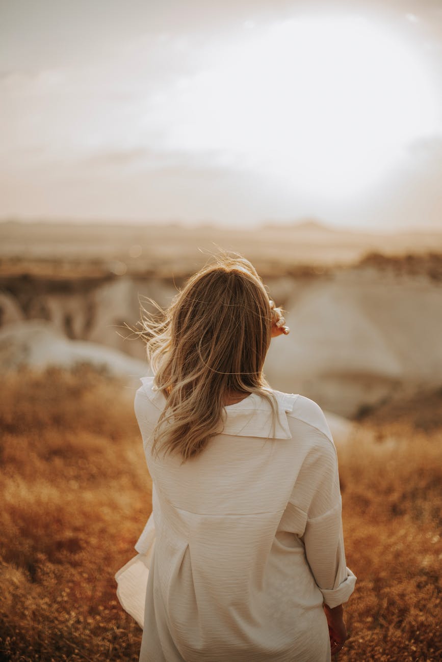 How to Access Clarity from Your Life 2 blond woman in shirt